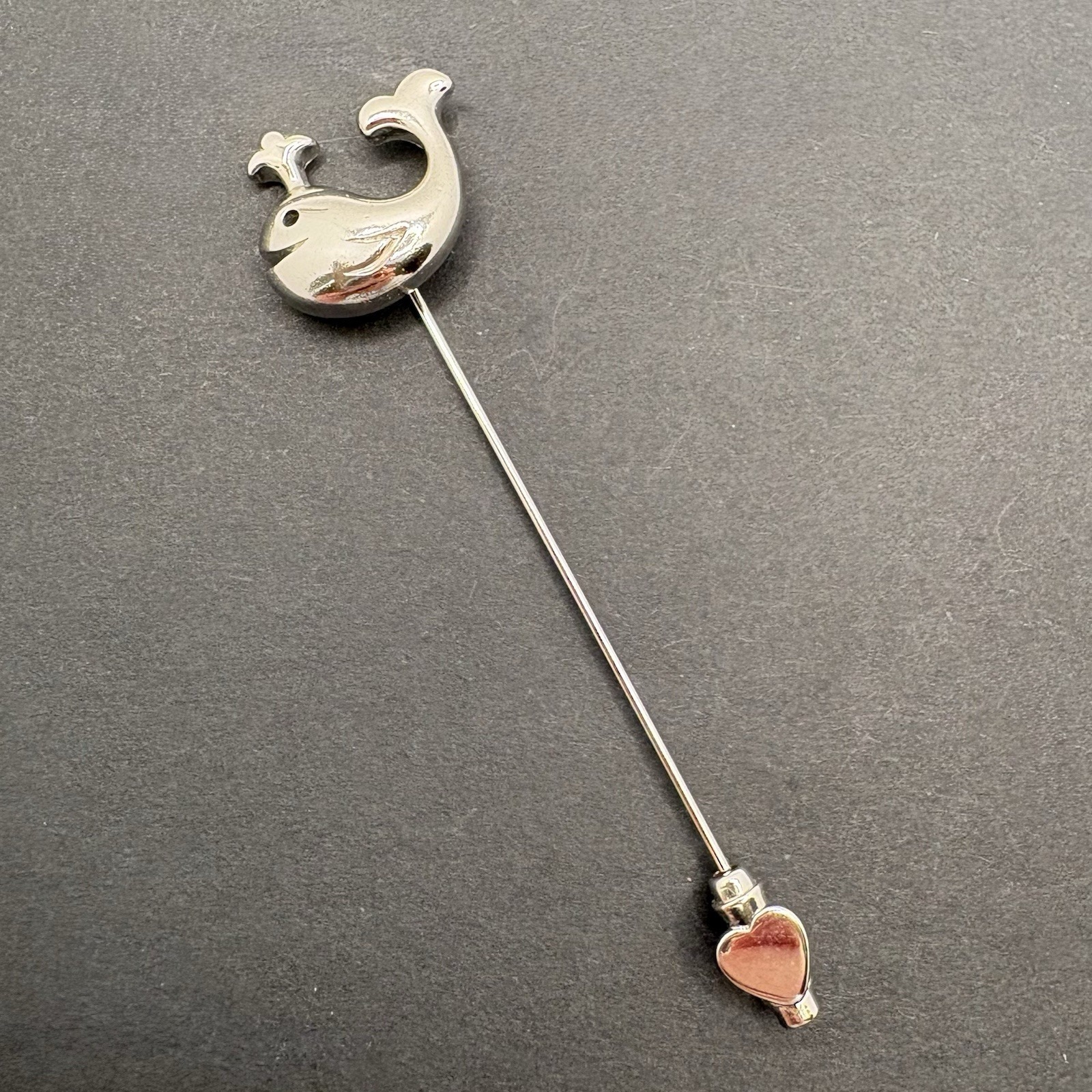 Vintage Crown Trifari Whale Stick Pin Silver Tone Whimsical Nautical 15$